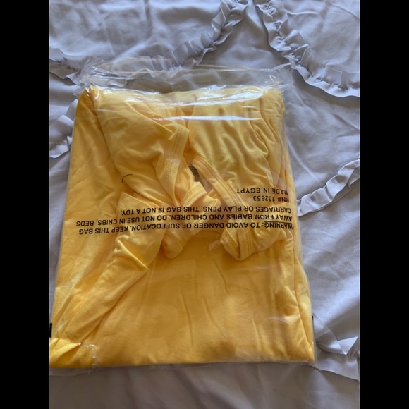 Tee - Picture 5 of 5